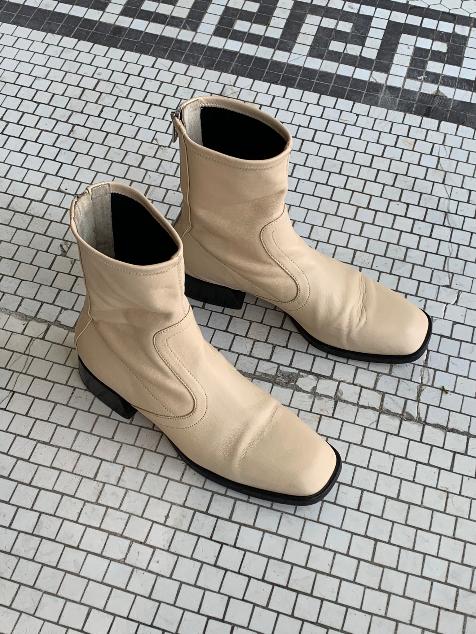 cream Labucq boots